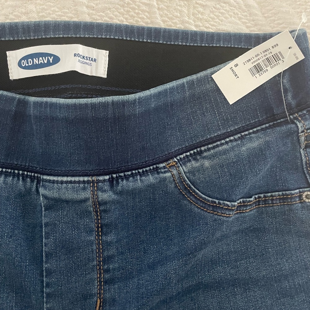 NWT - Old Navy Rockstar Jeggings - Size 8S